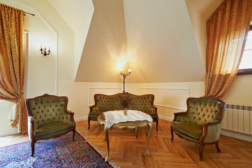 Bed and Breakfast Dwór Osmolice Bialki Dolne Exterior foto
