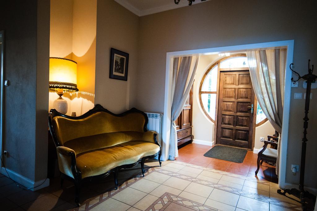 Bed and Breakfast Dwór Osmolice Bialki Dolne Exterior foto