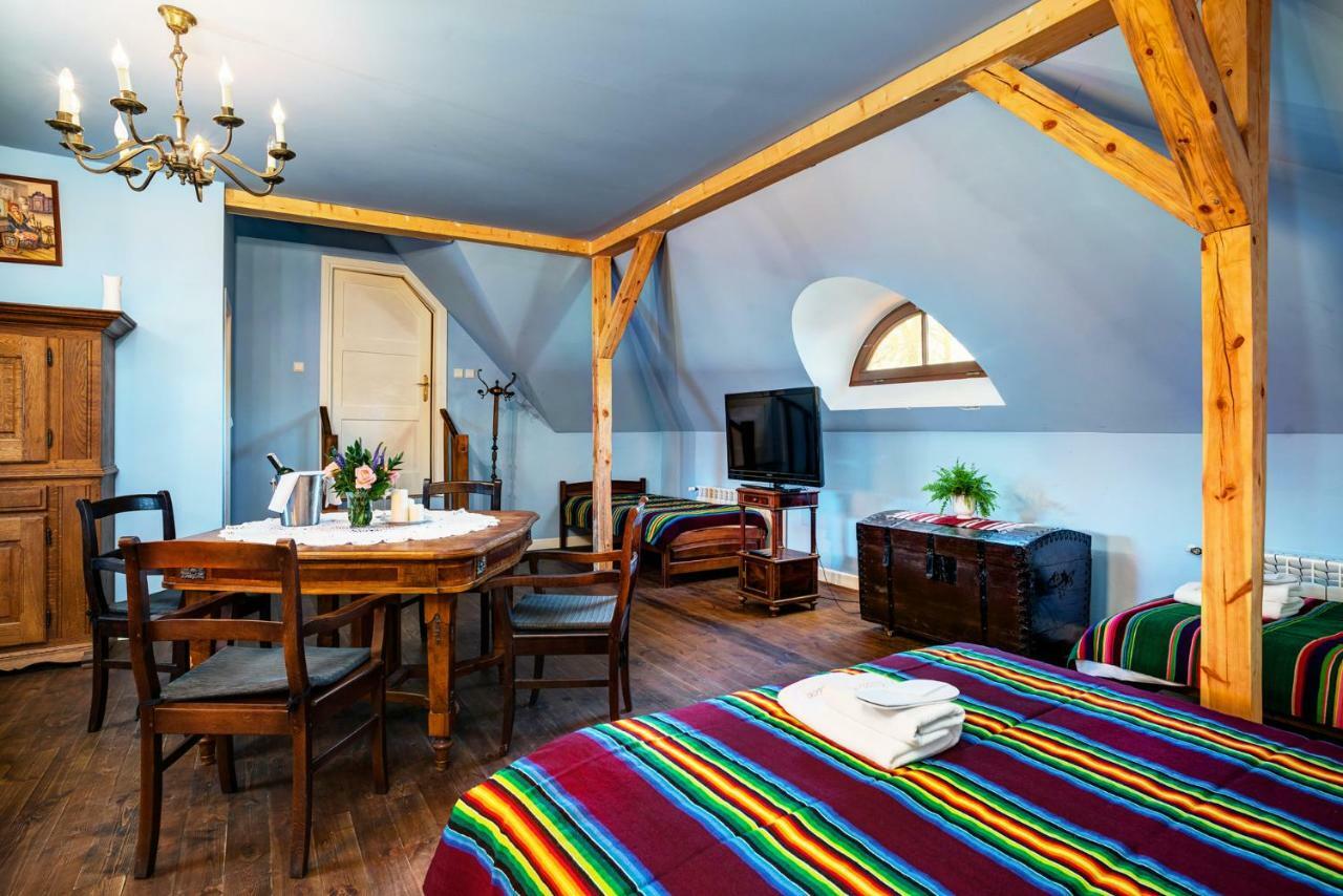 Bed and Breakfast Dwór Osmolice Bialki Dolne Exterior foto
